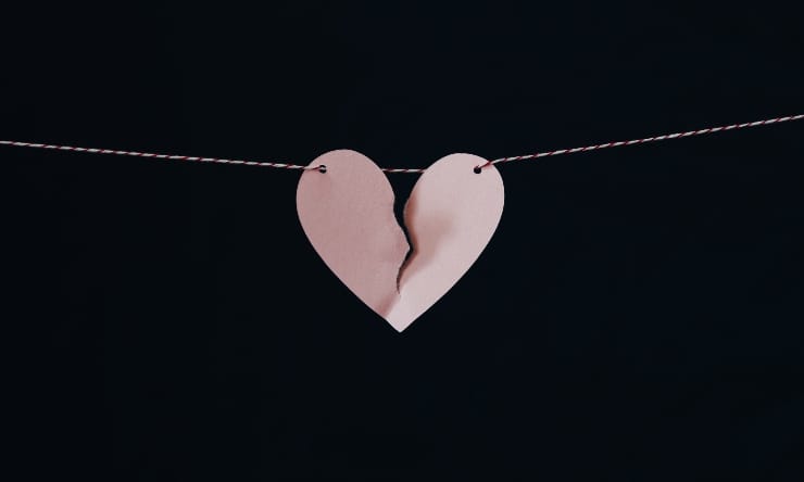 💔 When Love Was a Lie: Escaping the Soul-Breaking Cycle of a Narcissist's Illusion
